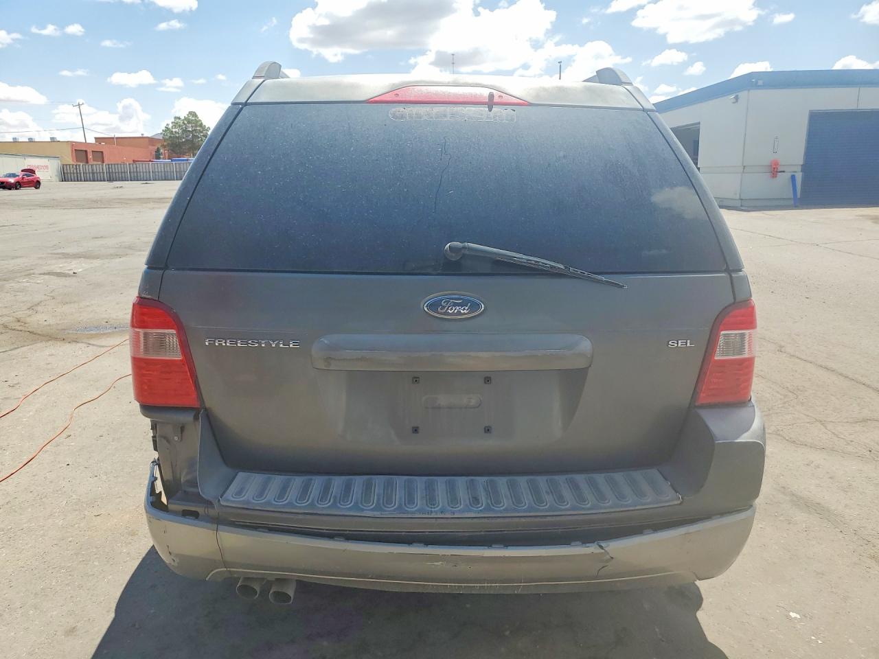 2005 FORD FREESTYLE