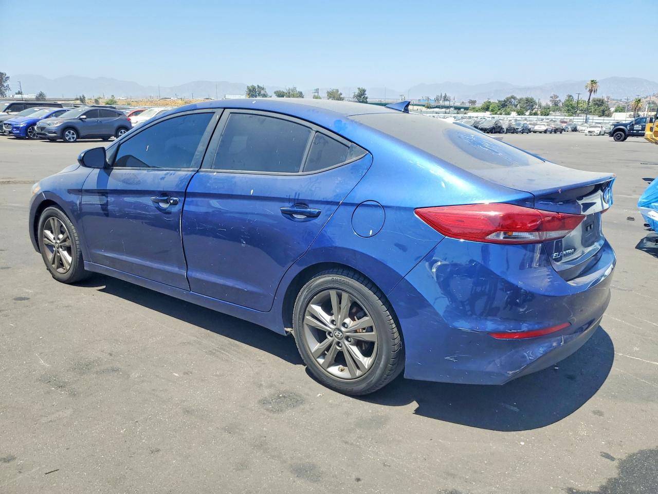 2018 HYUNDAI ELANTRA