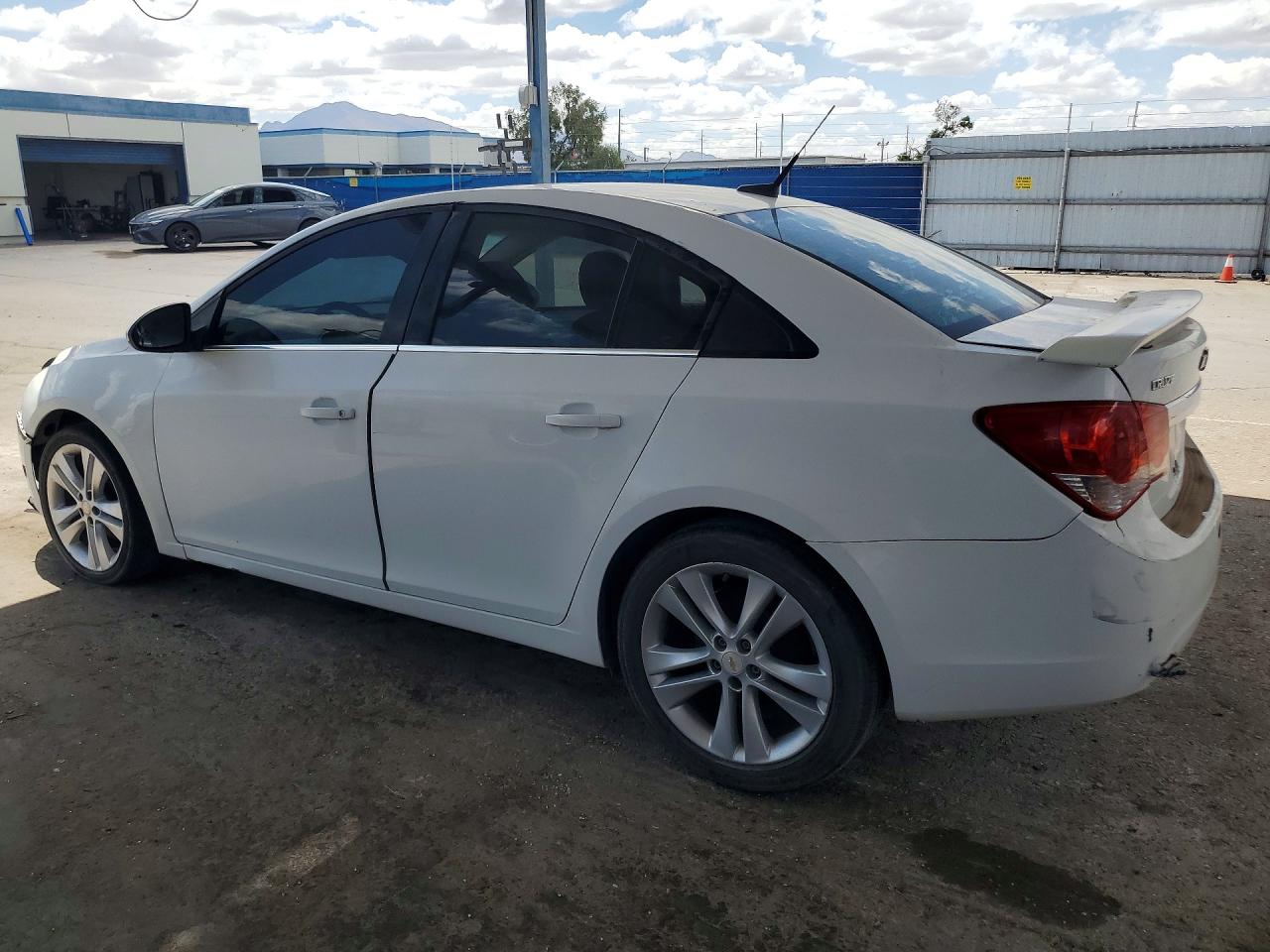 2011 CHEVROLET CRUZE
