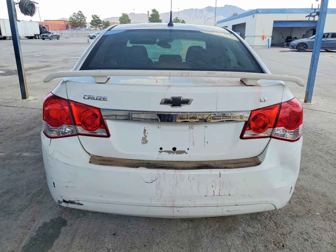 2011 CHEVROLET CRUZE