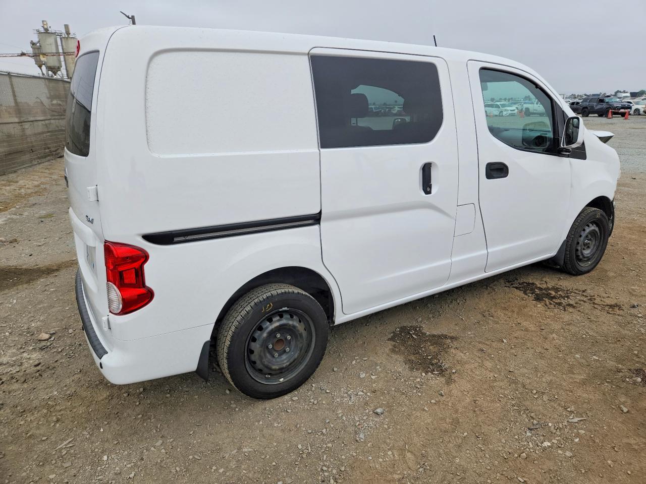 2019 NISSAN NV200 SV