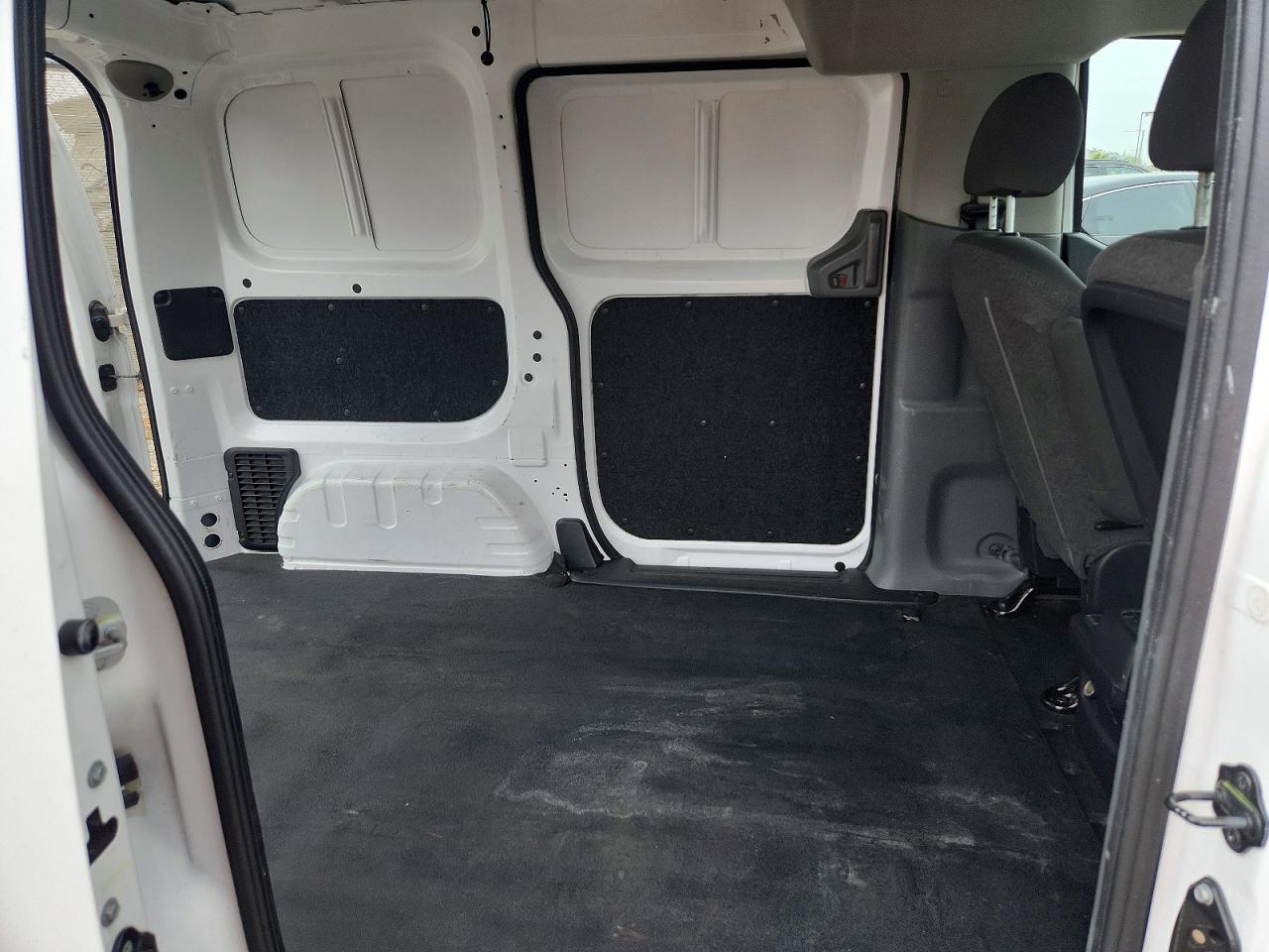 2019 NISSAN NV200 SV