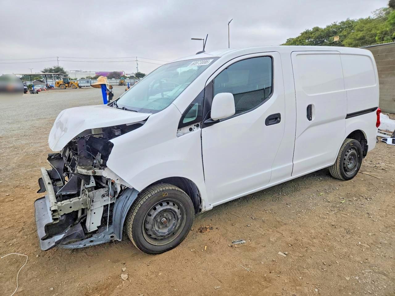 2019 NISSAN NV200 SV