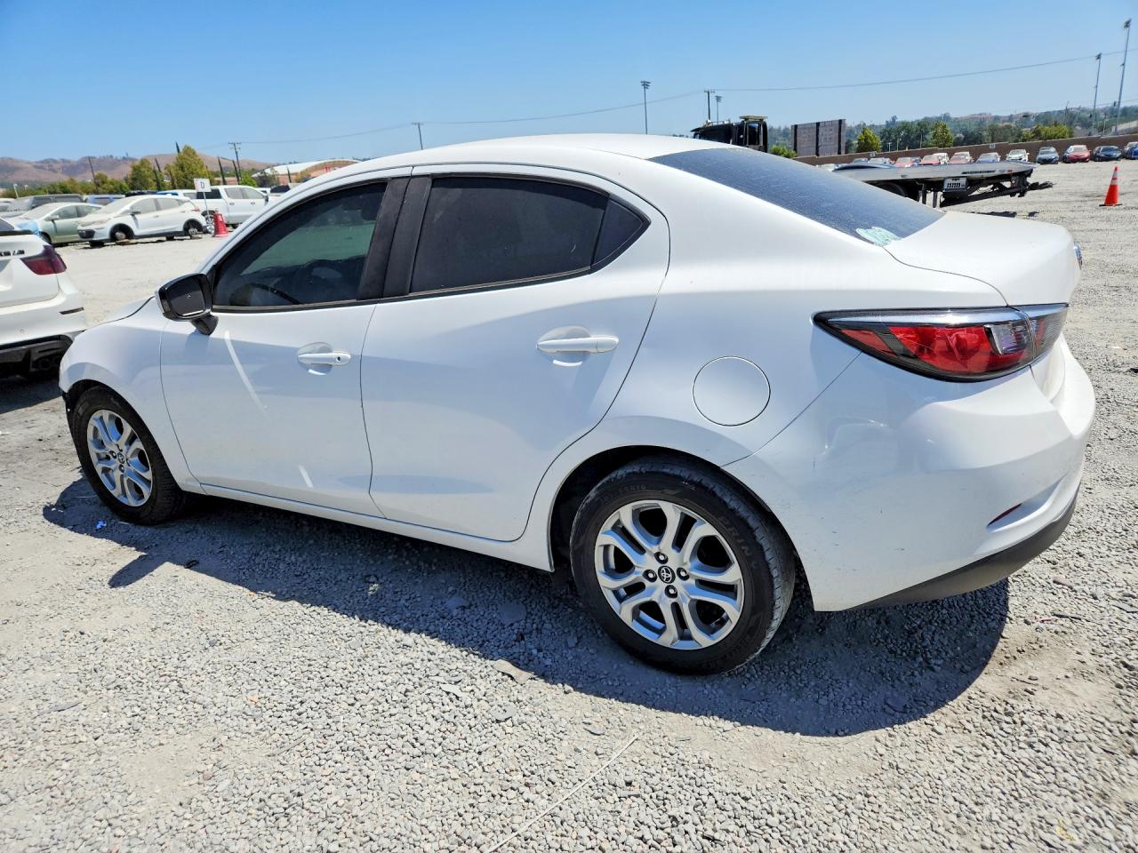 2018 TOYOTA YARIS