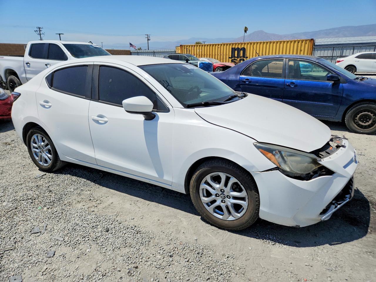 2018 TOYOTA YARIS