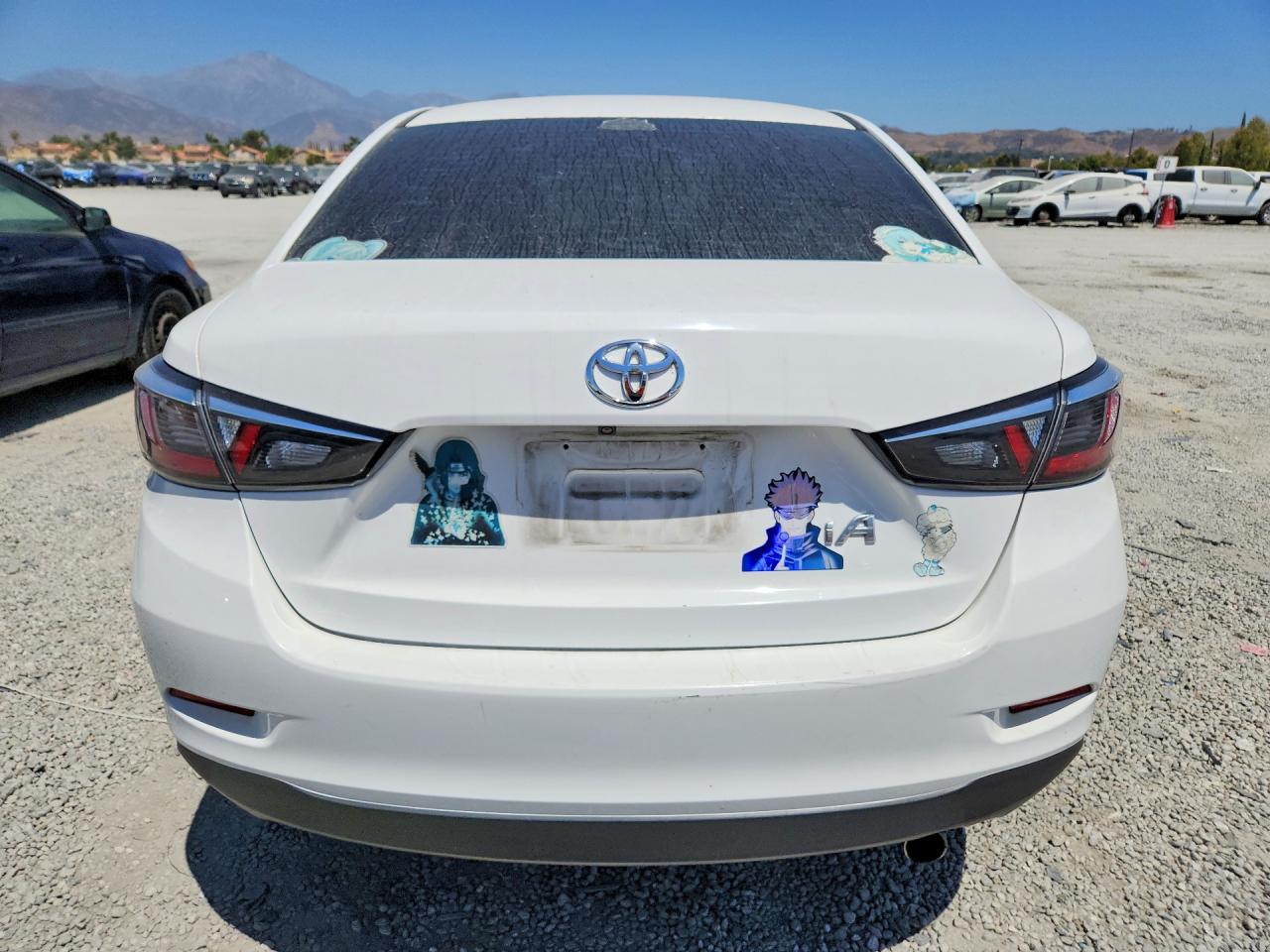 2018 TOYOTA YARIS