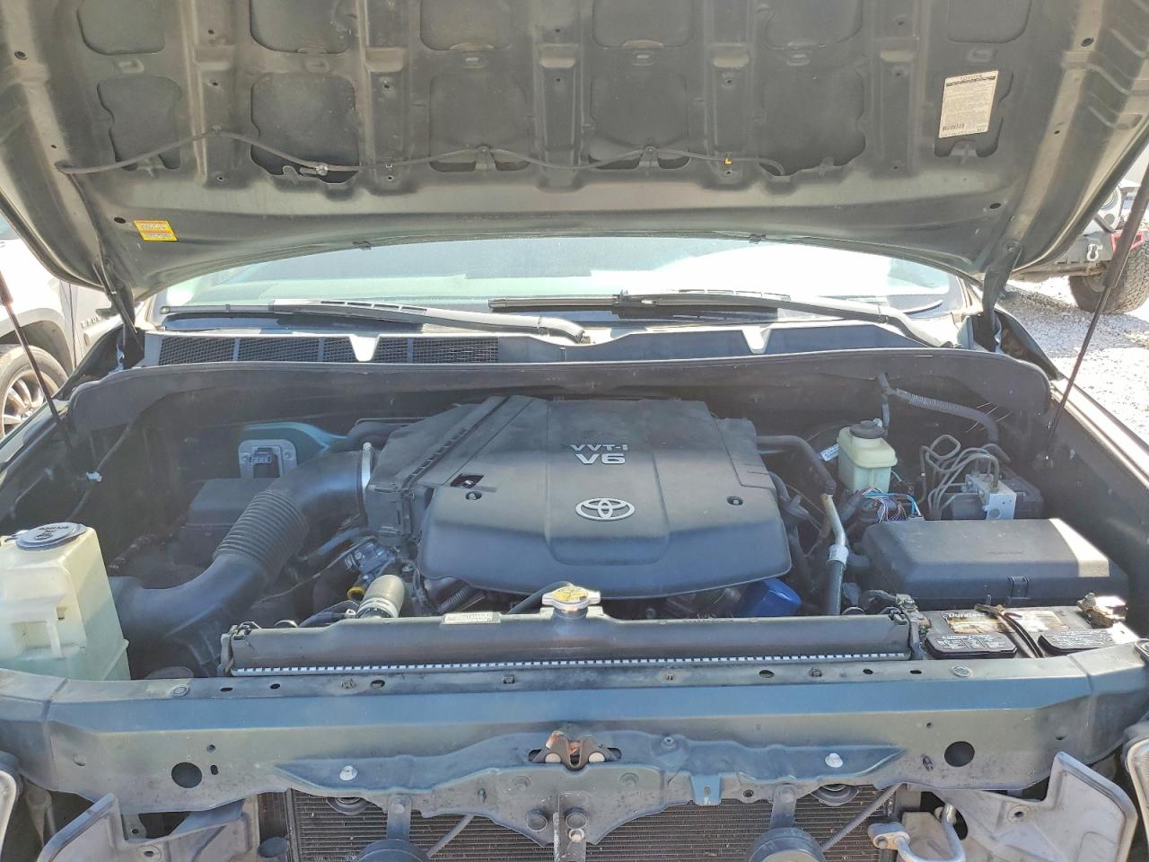 2008 TOYOTA TUNDRA