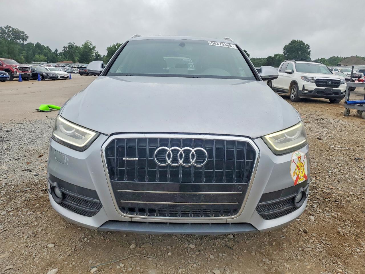 2015 AUDI Q3