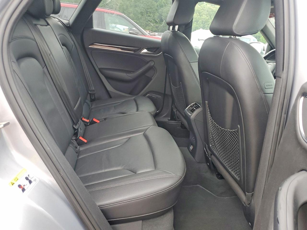 2015 AUDI Q3