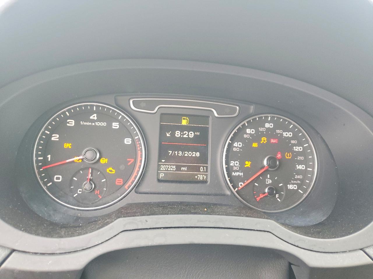 2015 AUDI Q3