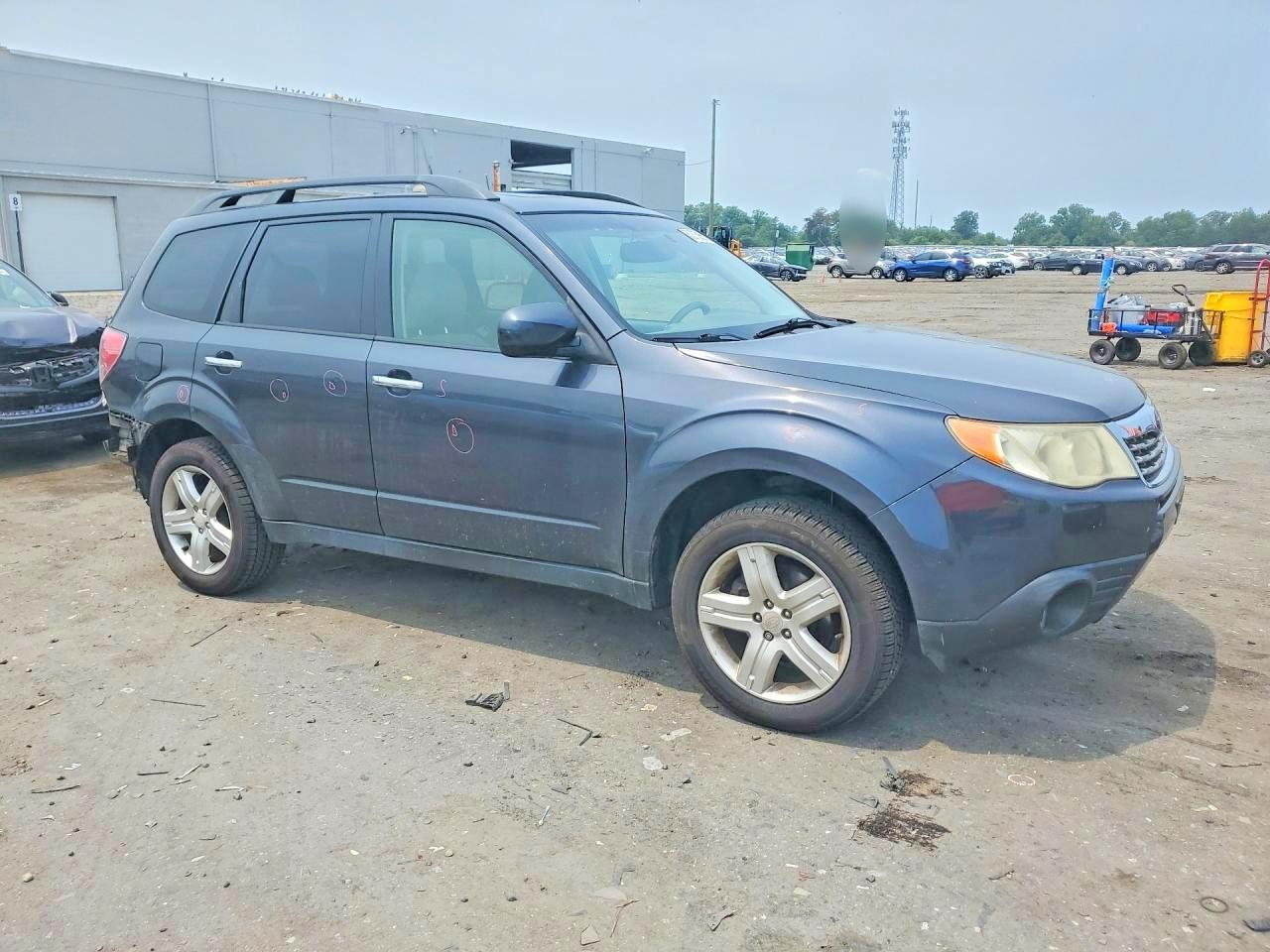 2010 SUBARU FORESTER