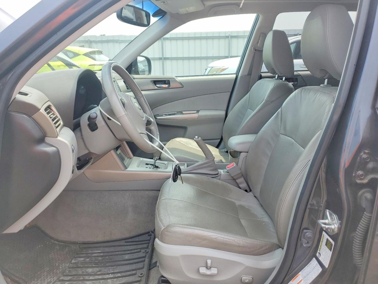 2010 SUBARU FORESTER