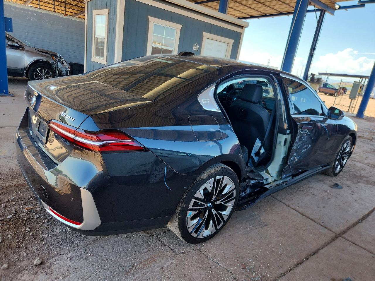 2025 BMW 5 SERIES