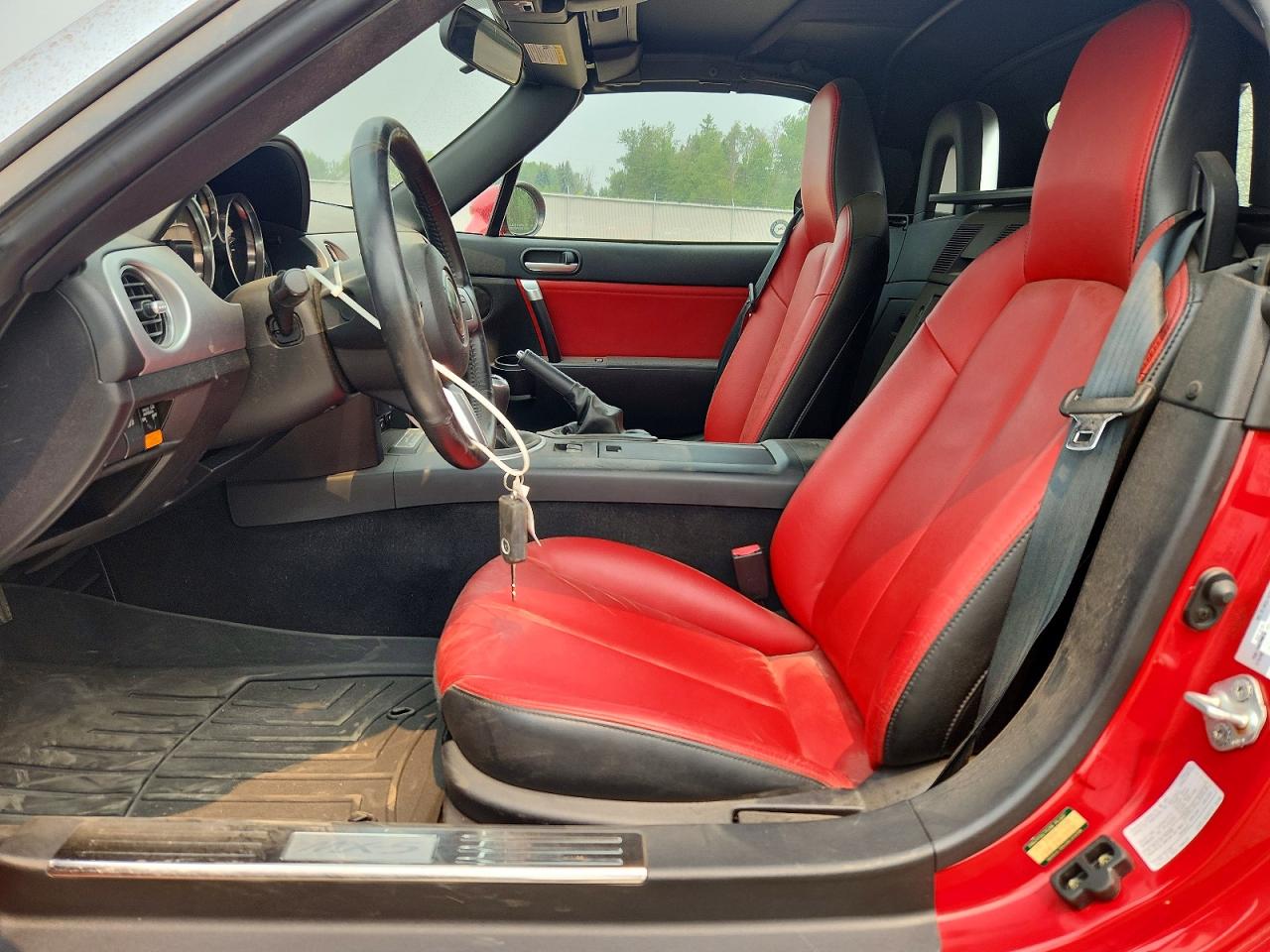 2006 MAZDA MX5
