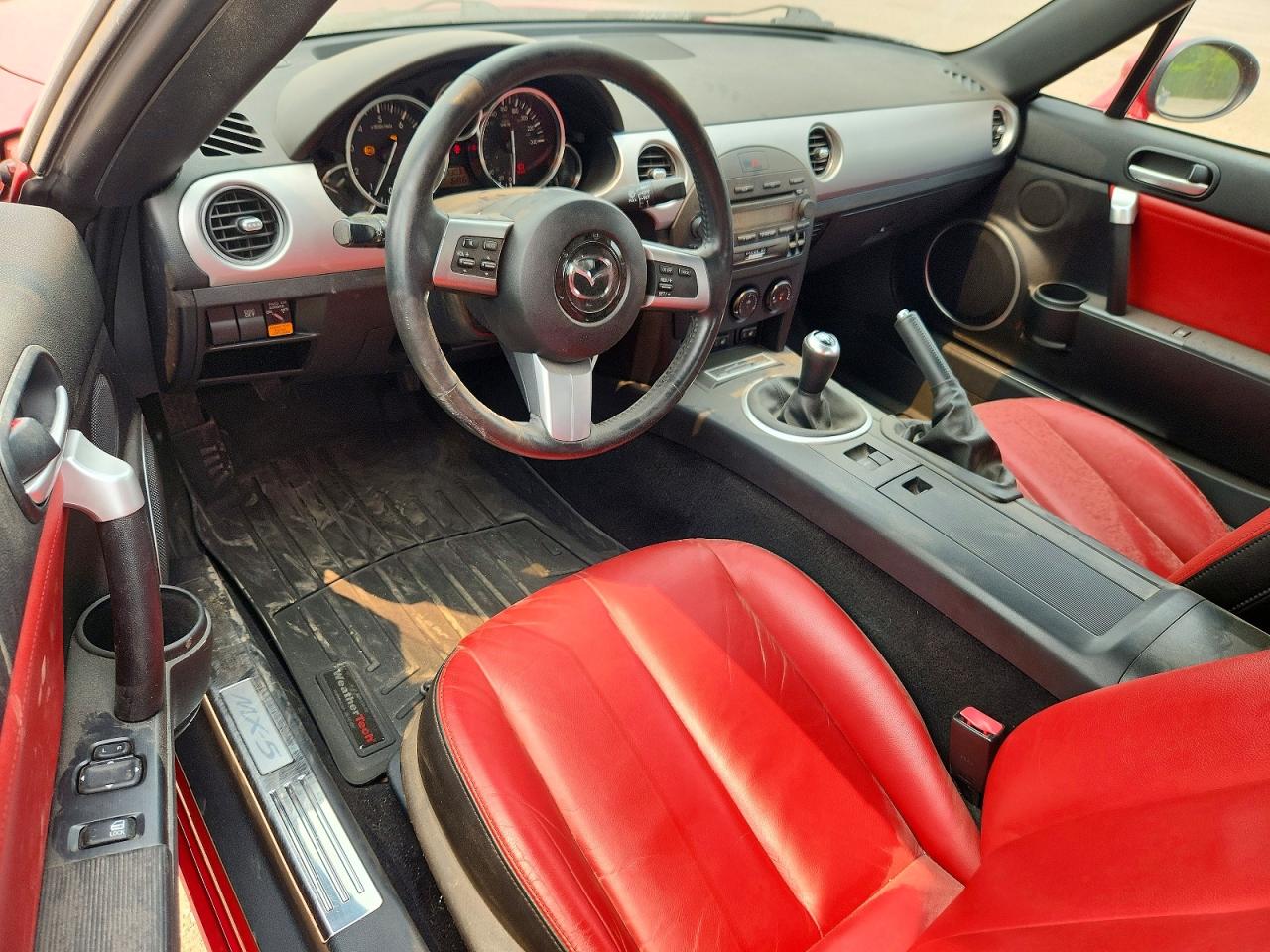 2006 MAZDA MX5