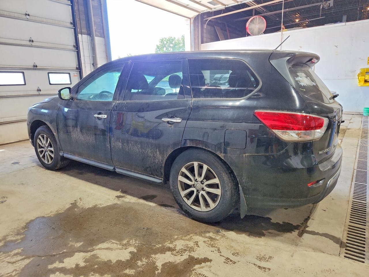 2015 NISSAN PATHFINDER