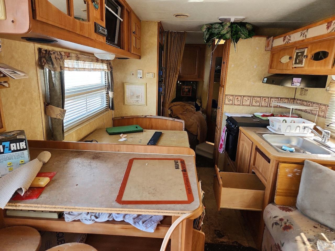 2006 STARCRAFT TRAVELSTAR