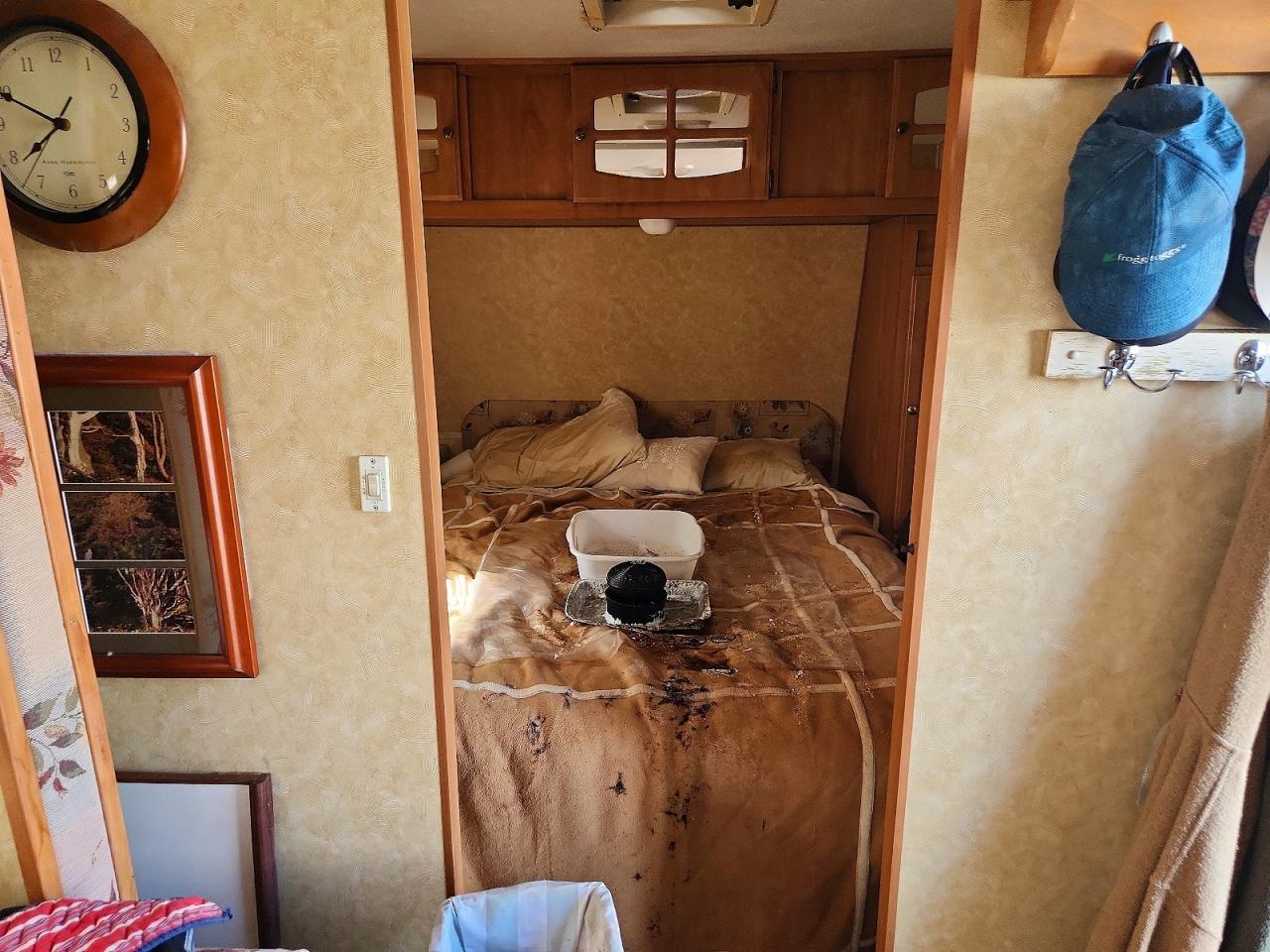 2006 STARCRAFT TRAVELSTAR