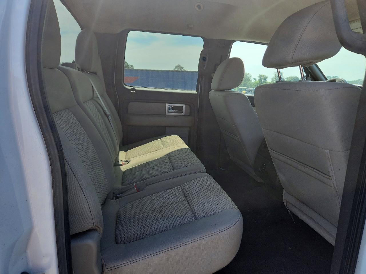 2010 FORD F150