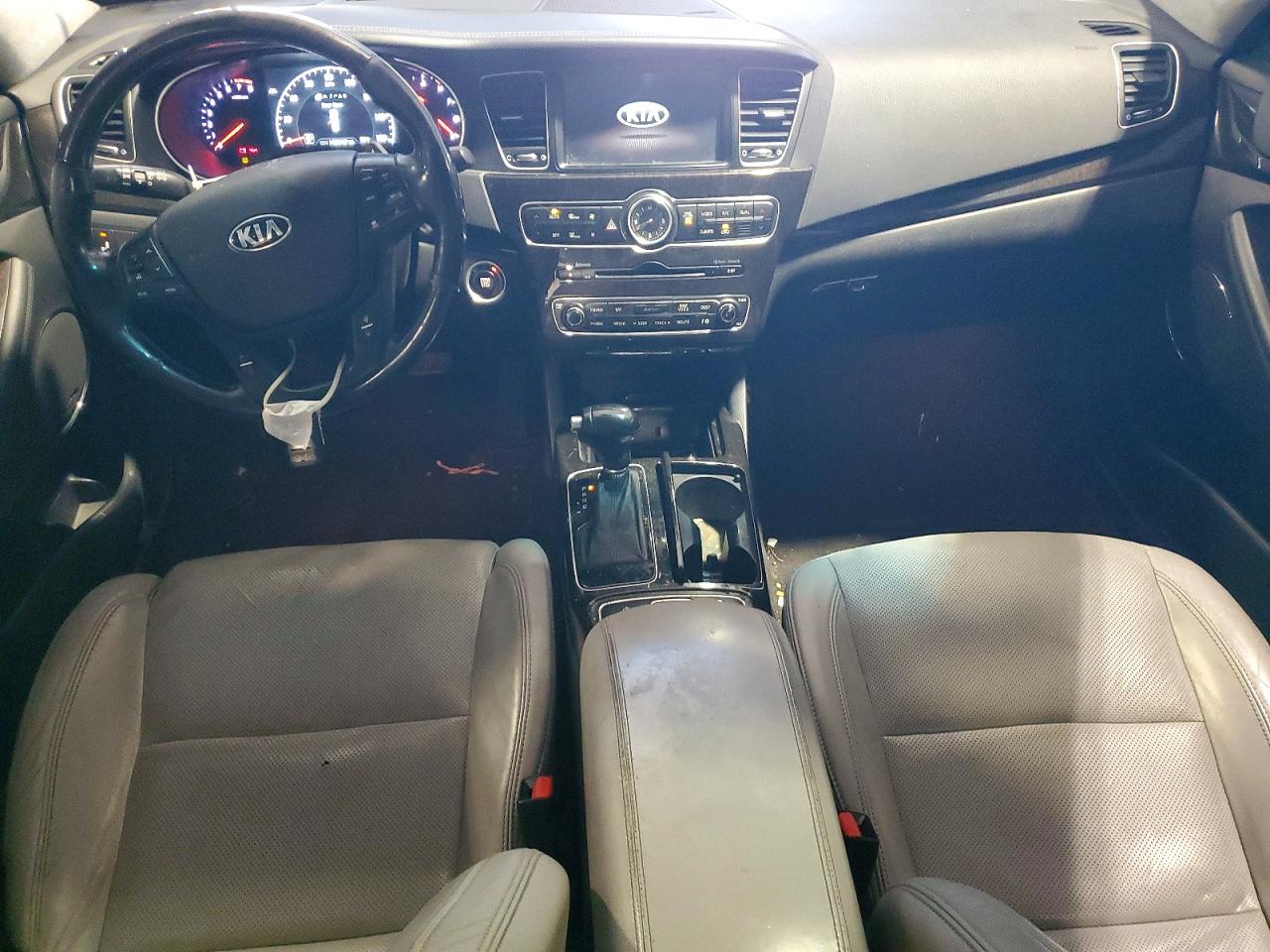 2014 KIA CADENZA