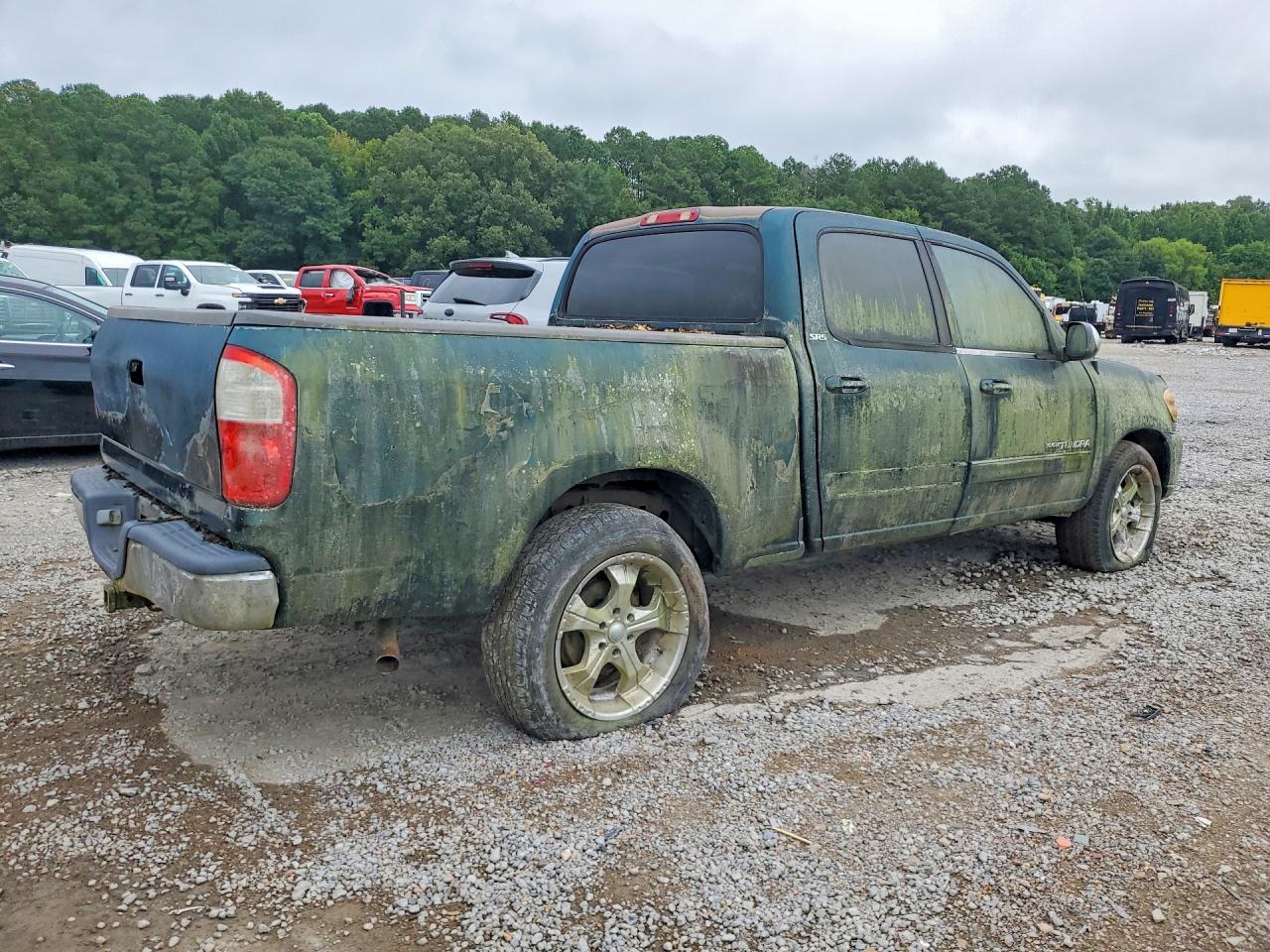 2004 TOYOTA TUNDRA
