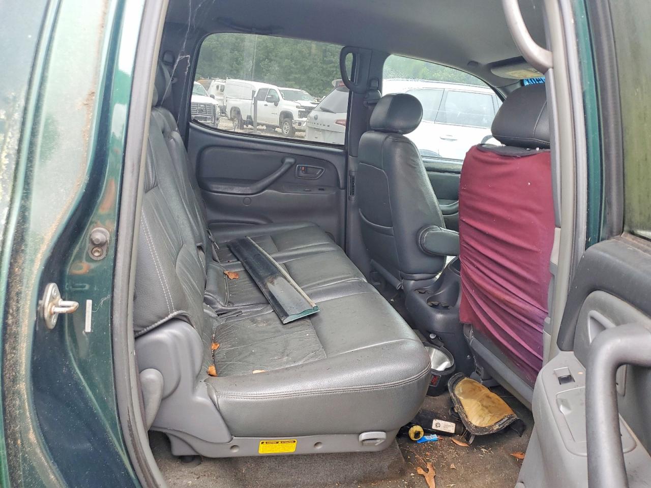 2004 TOYOTA TUNDRA