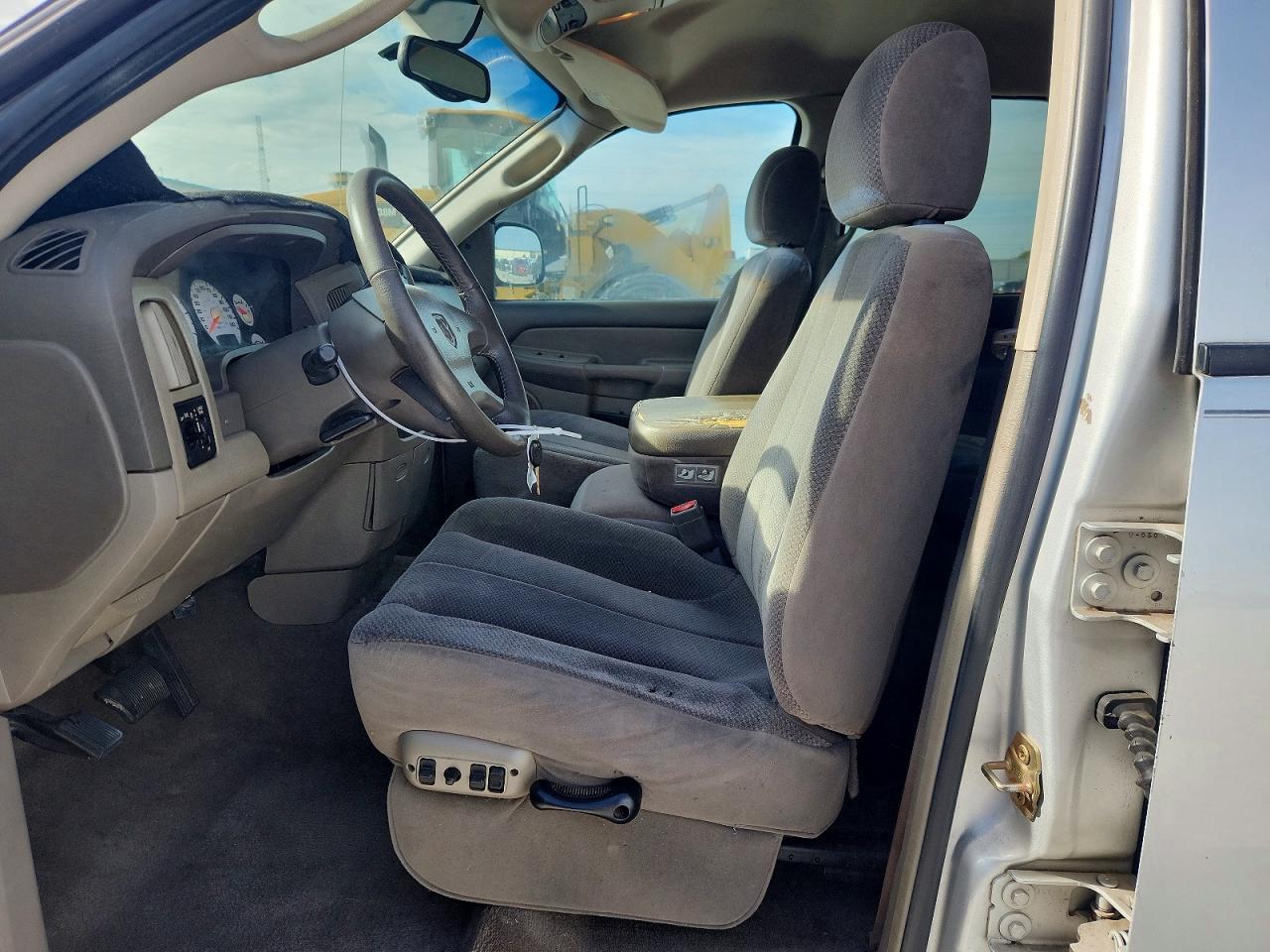 2002 DODGE RAM 1500
