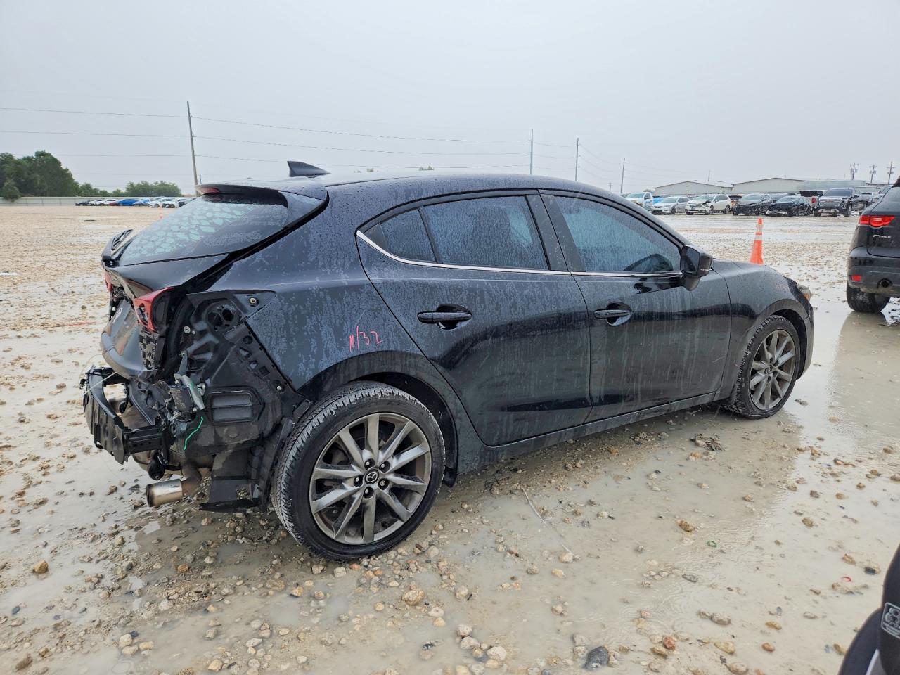 2018 MAZDA 3