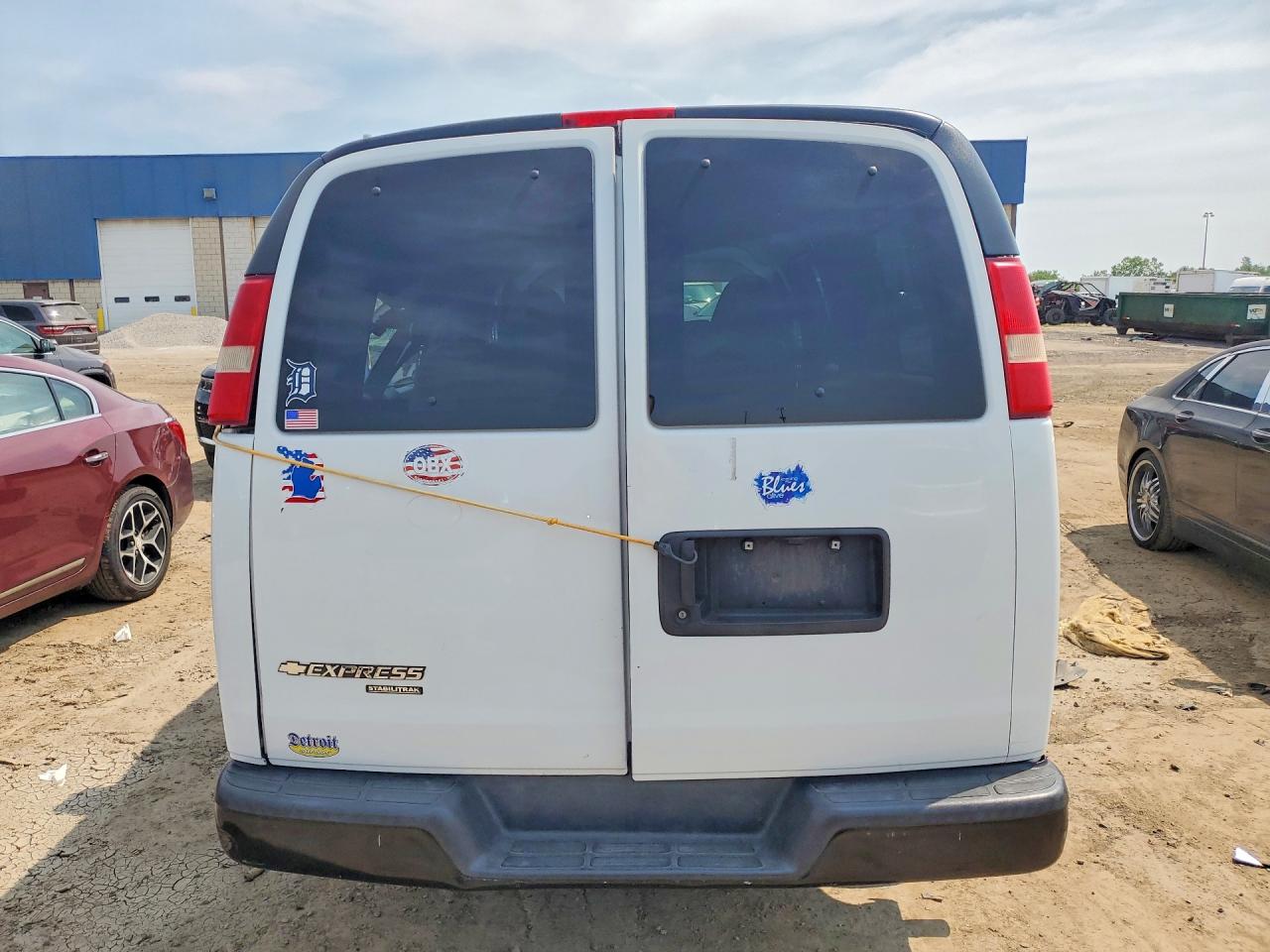 2013 CHEVROLET EXPRESS