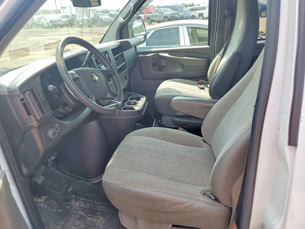 2013 CHEVROLET EXPRESS