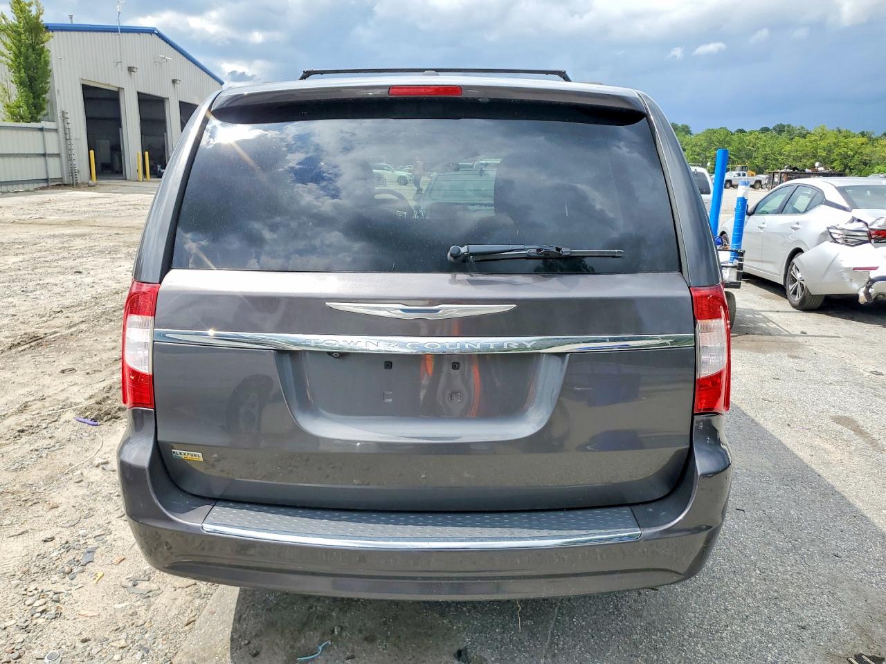 2016 CHRYSLER MINIVAN