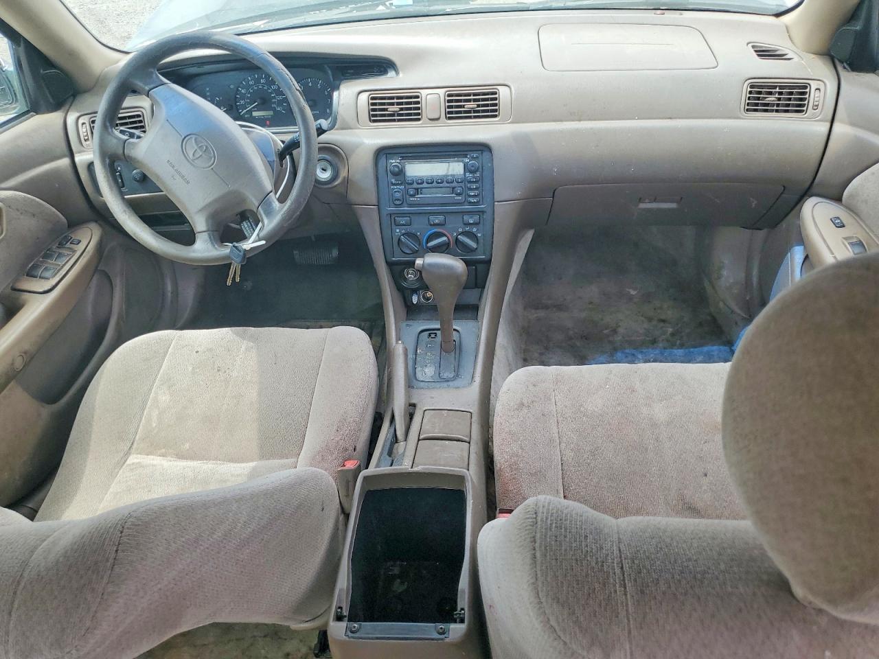 2000 TOYOTA CAMRY
