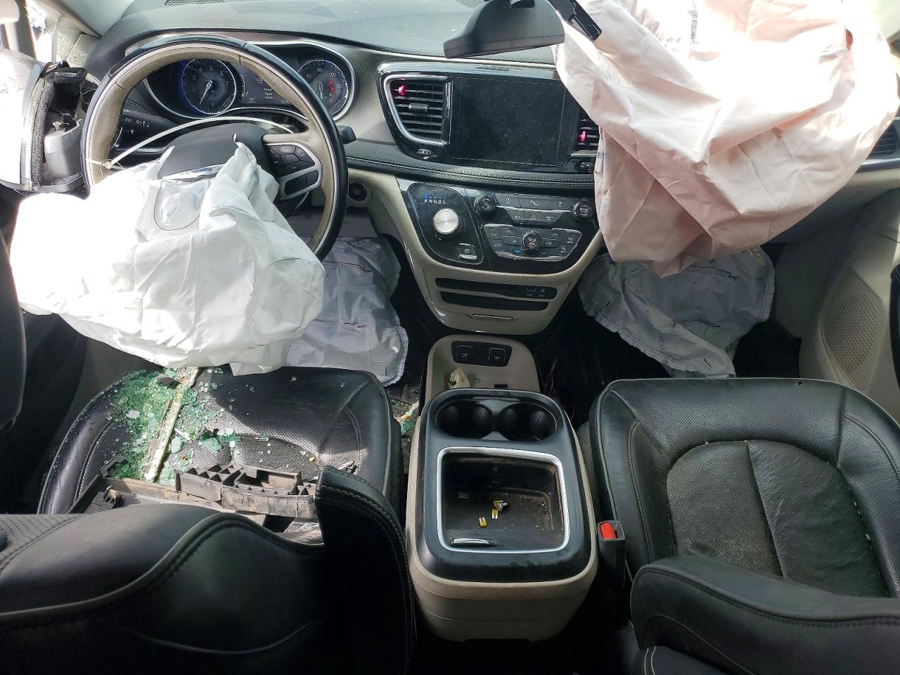 2018 CHRYSLER PACIFICA
