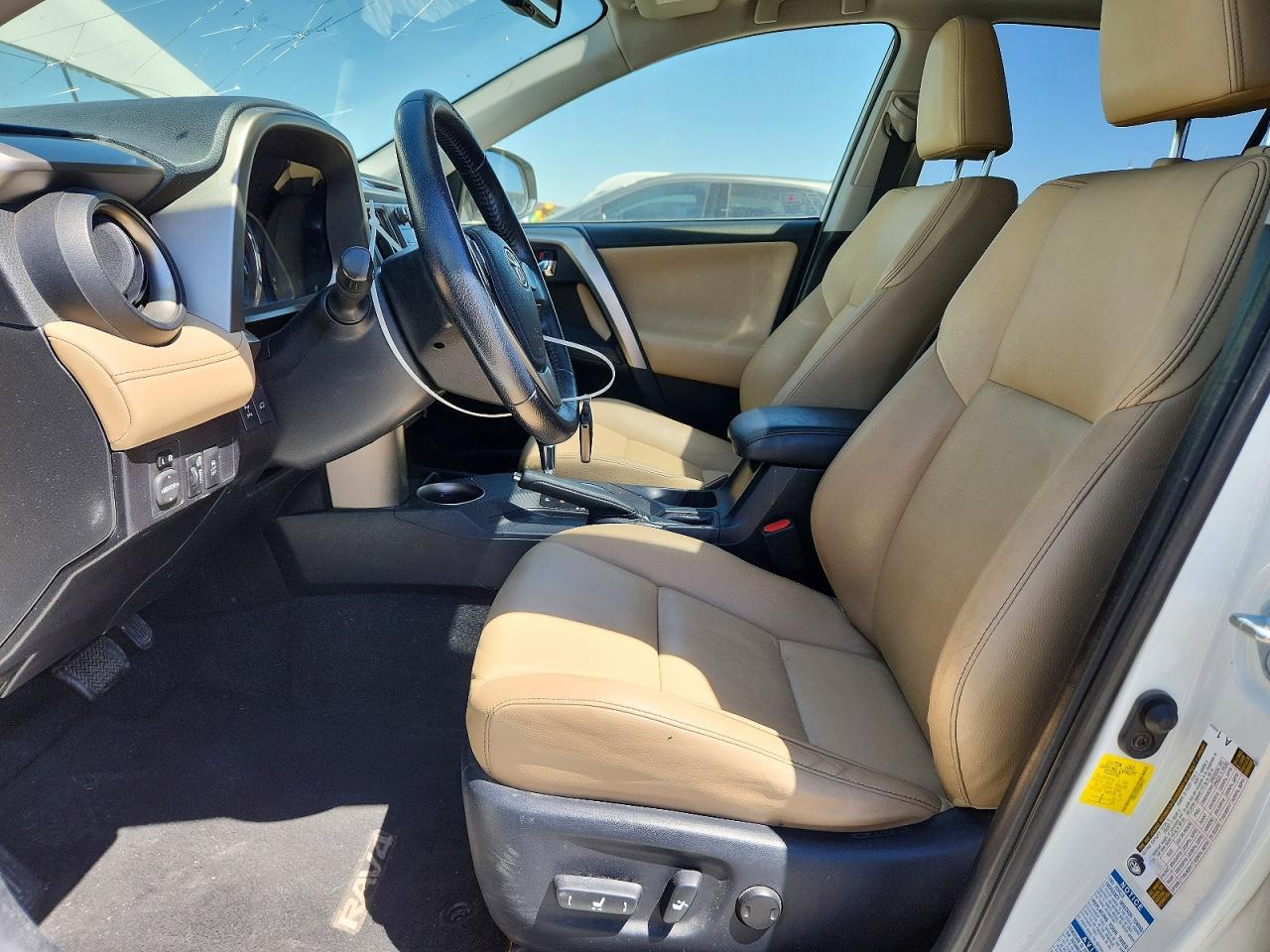 2014 TOYOTA RAV4