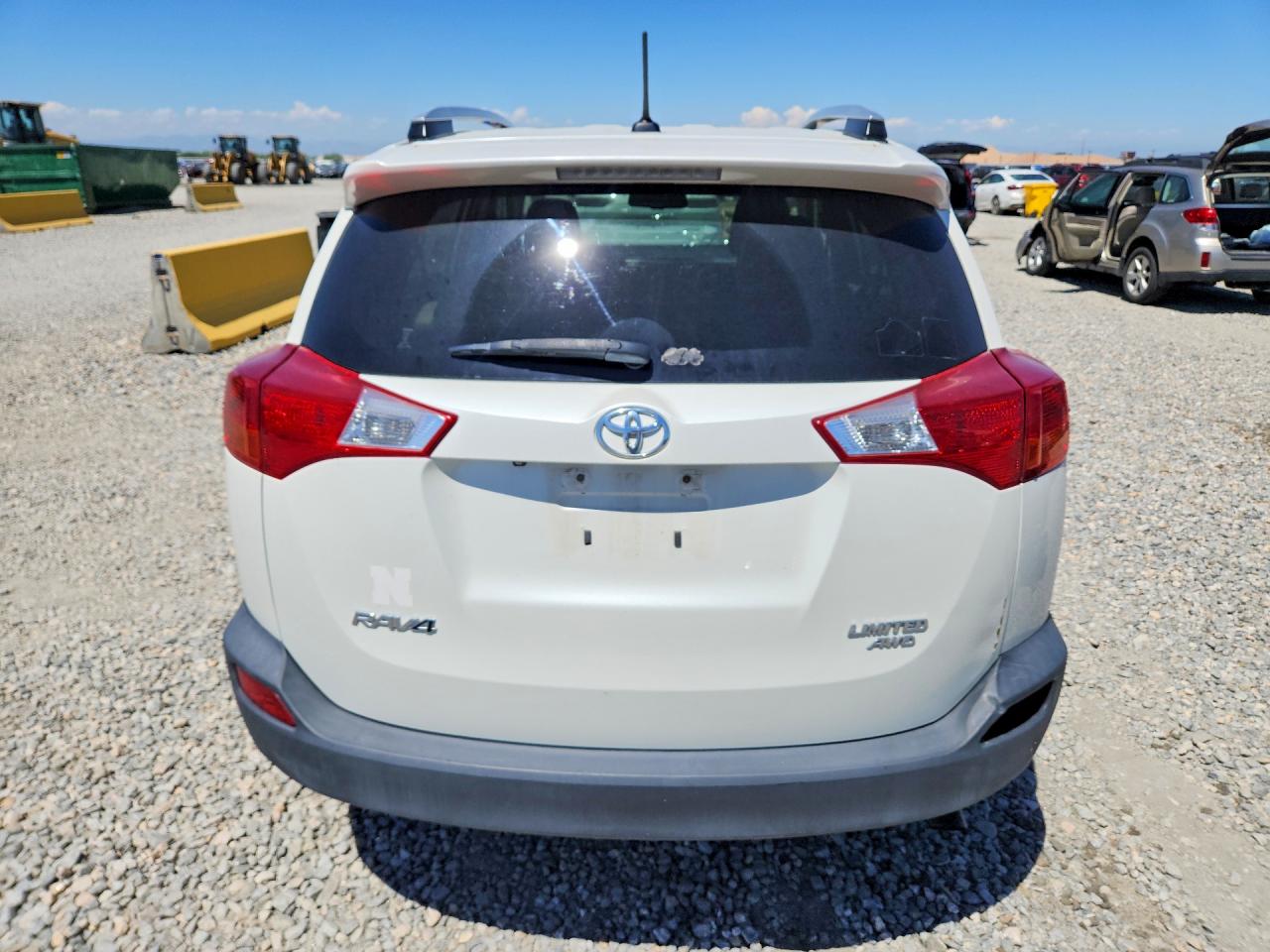 2014 TOYOTA RAV4