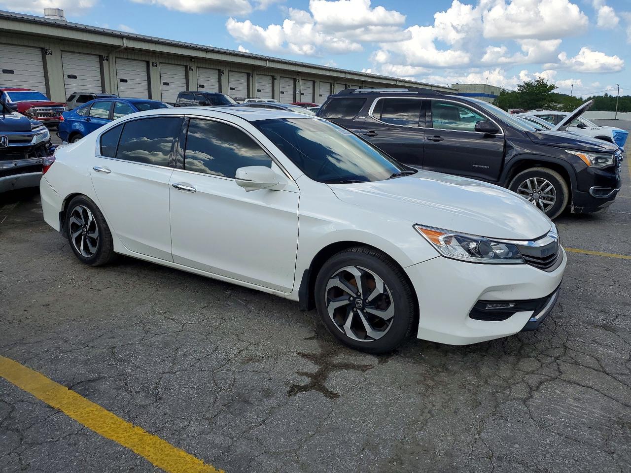 2016 HONDA ACCORD
