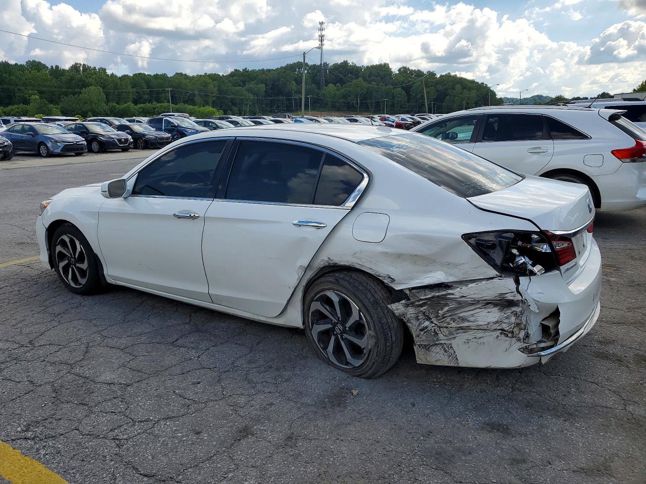 2016 HONDA ACCORD