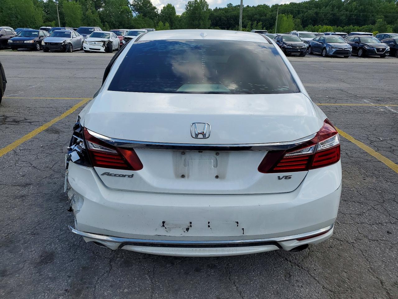 2016 HONDA ACCORD