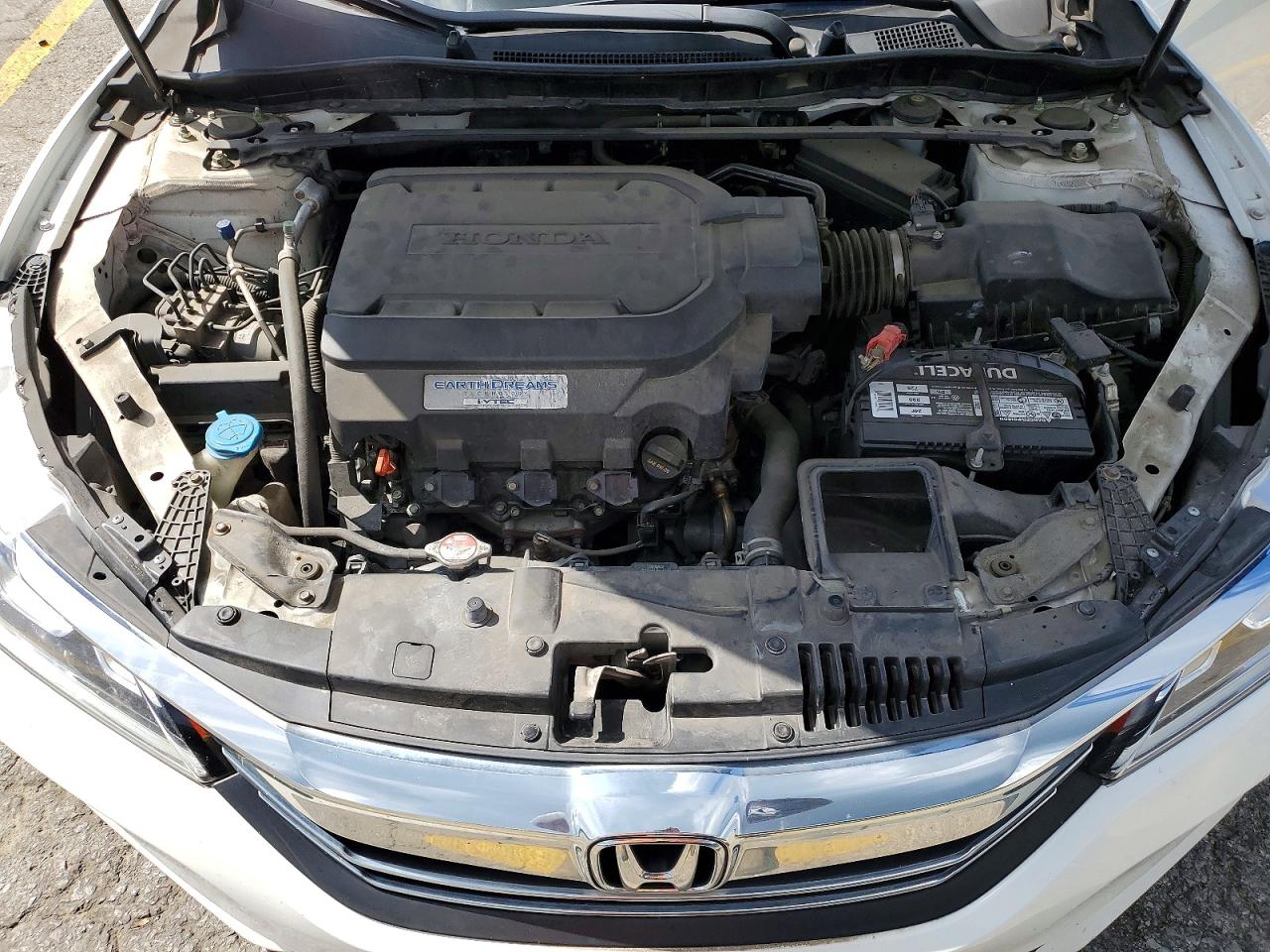2016 HONDA ACCORD