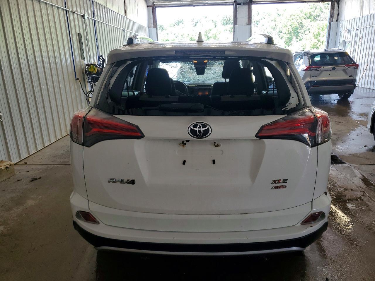 2017 TOYOTA RAV4