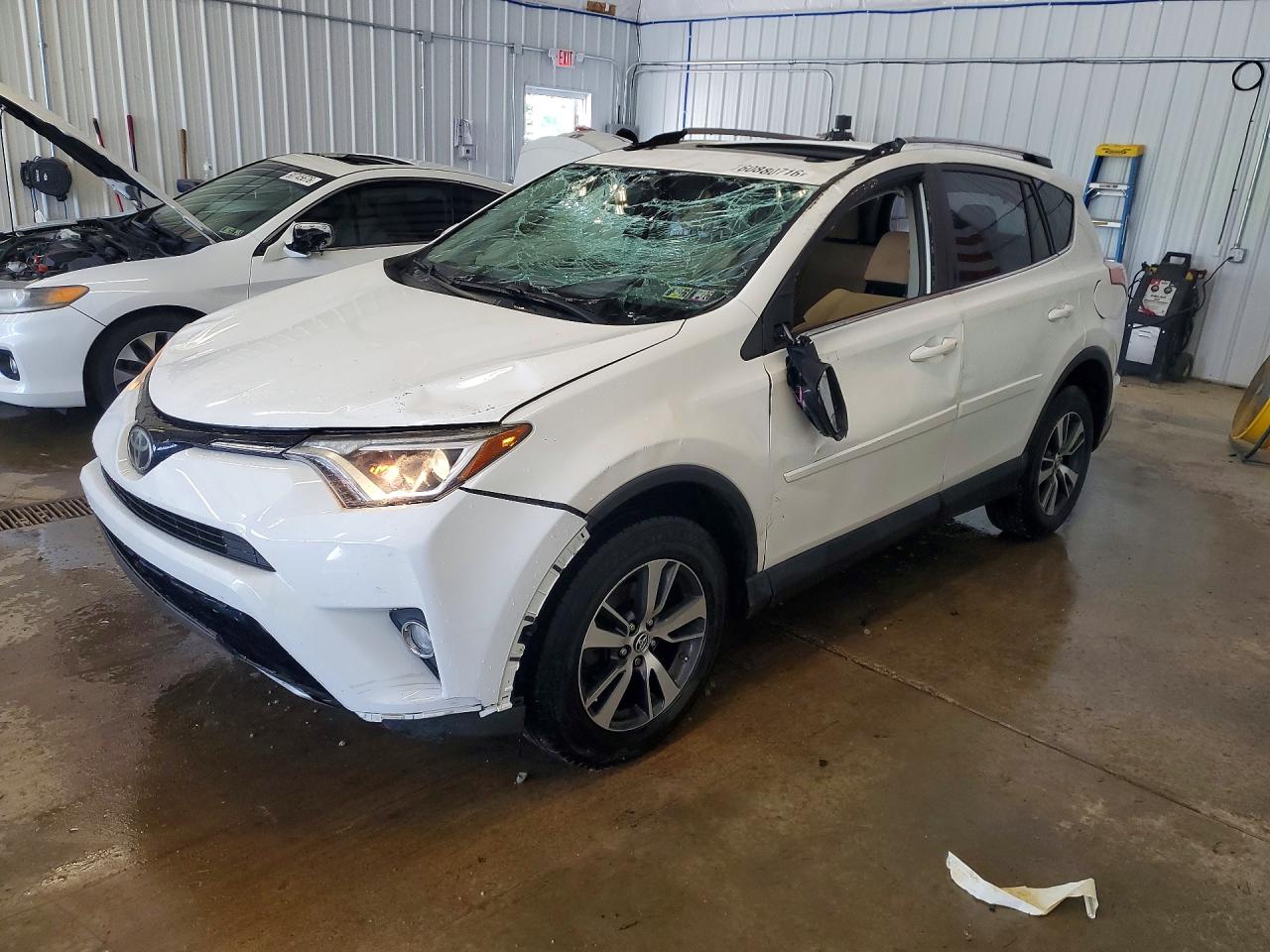 2017 TOYOTA RAV4