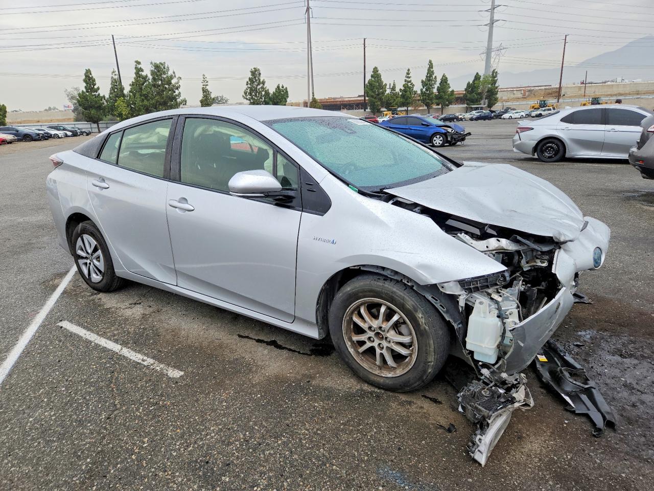 2017 TOYOTA PRIUS