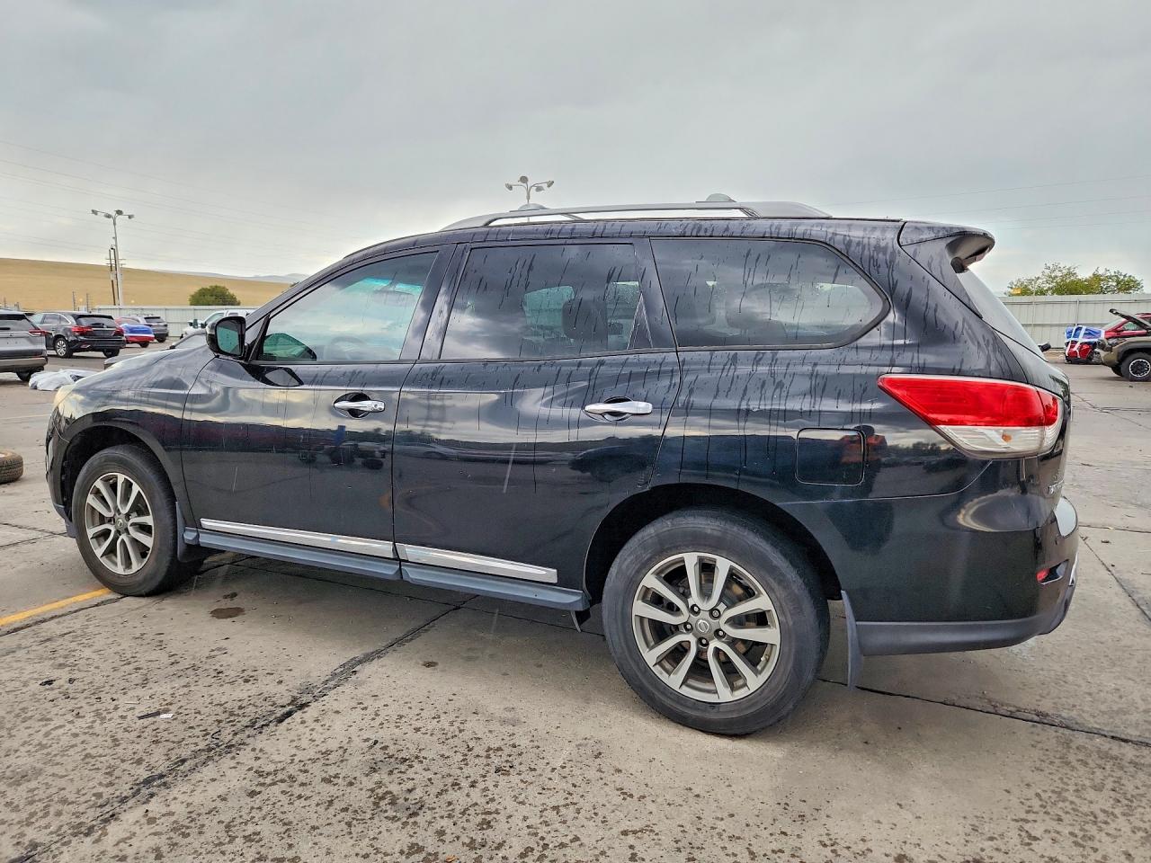 2013 NISSAN PATHFINDER