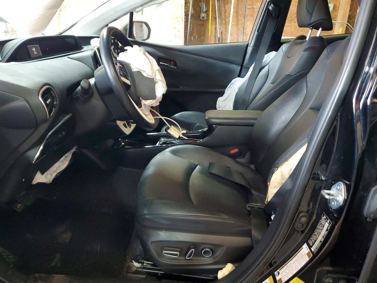 2018 TOYOTA PRIUS