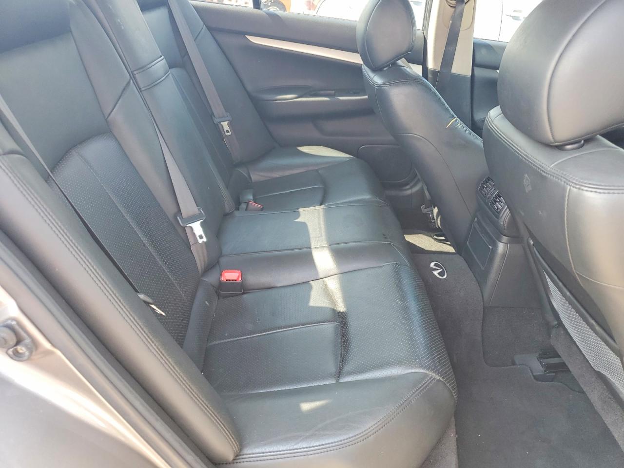 2009 INFINITI G37