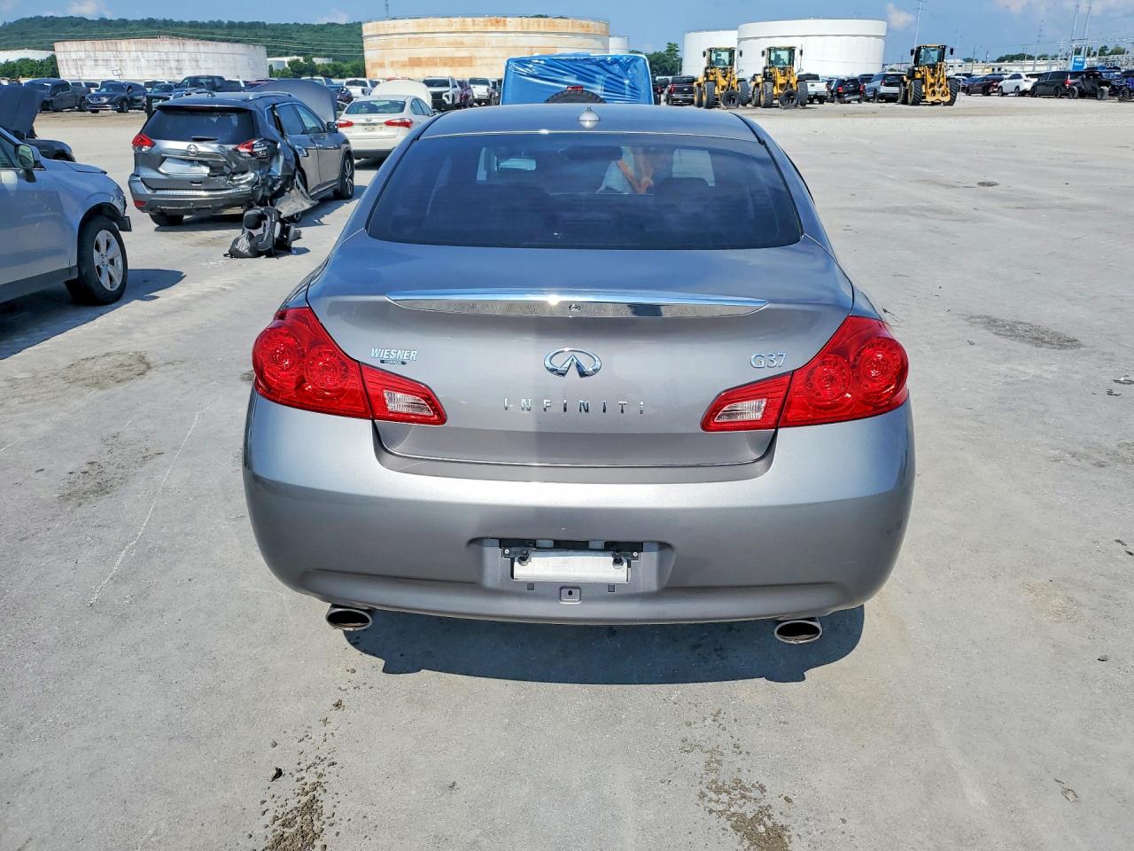 2009 INFINITI G37