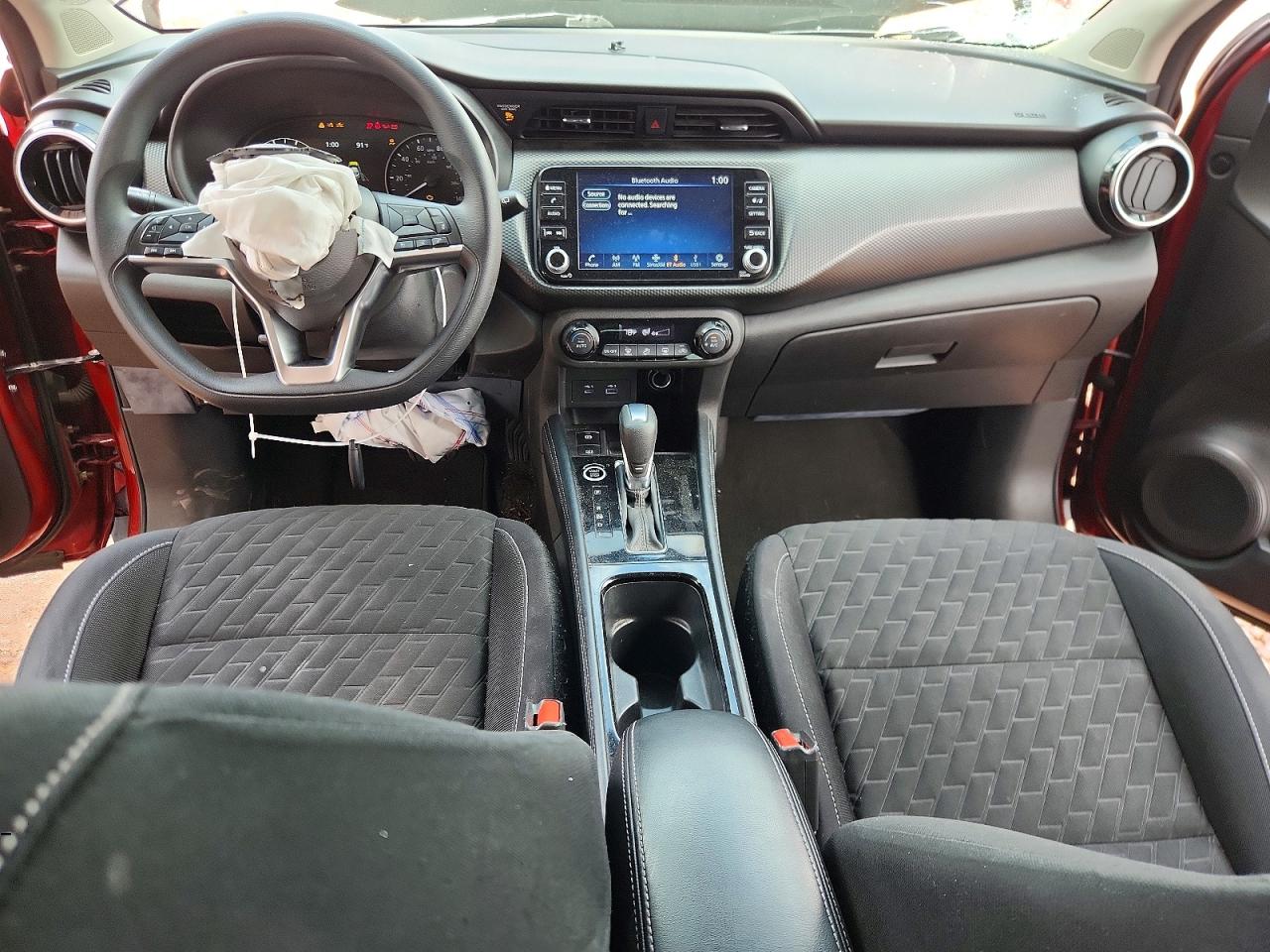 2022 NISSAN KICKS