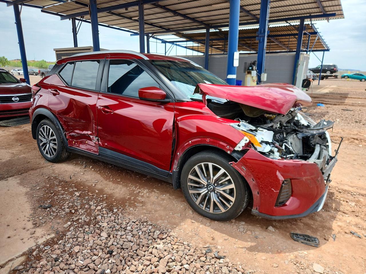 2022 NISSAN KICKS