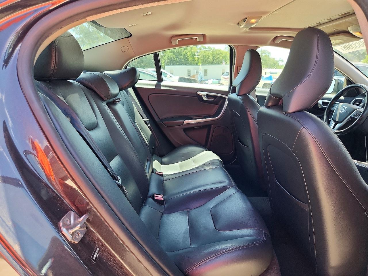 2016 VOLVO S60
