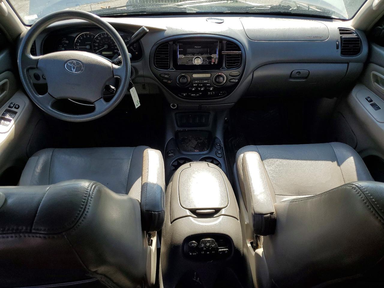 2005 TOYOTA SEQUOIA